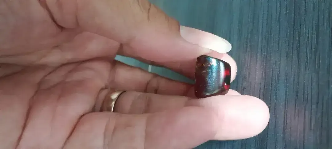 Batu resin red amber - Image 2 of 3
