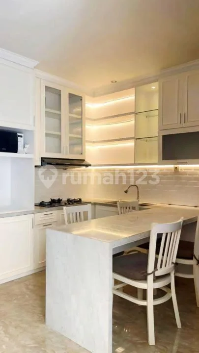 Modern Semi-Villa For Rent In Sanur 3 Bedrooms With Pool - Image 1 of 4