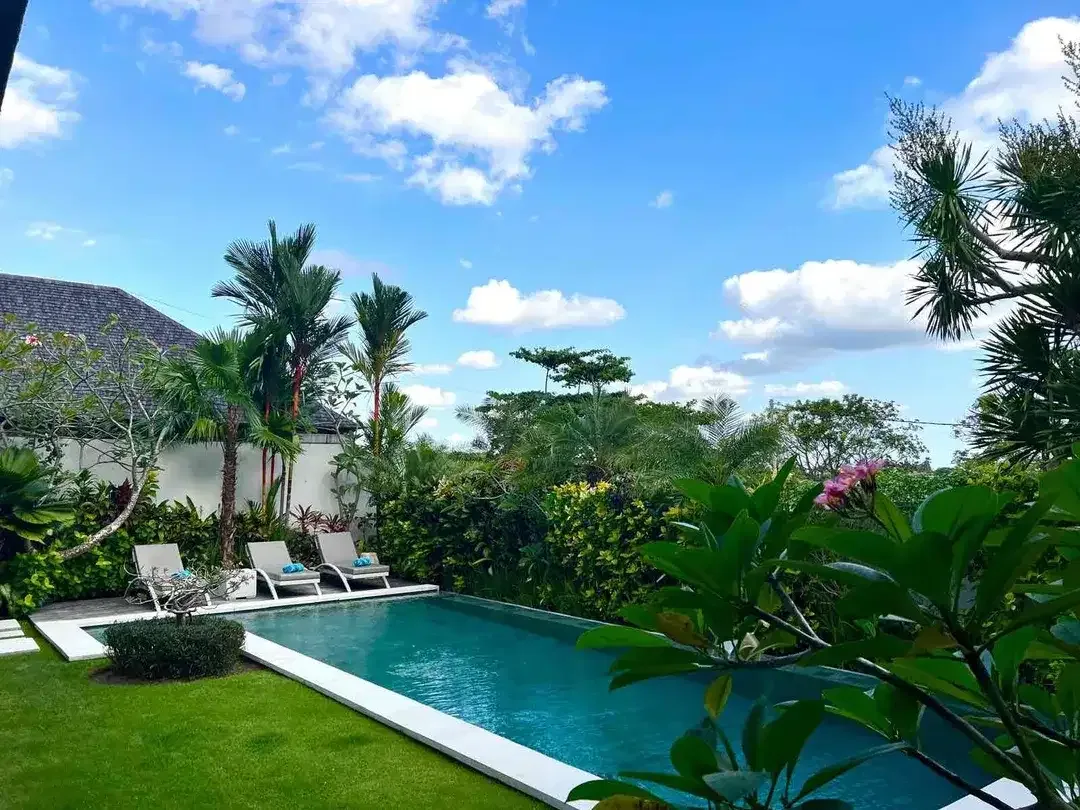 For sale villa
Located at Batu bolong - Image 10 of 10