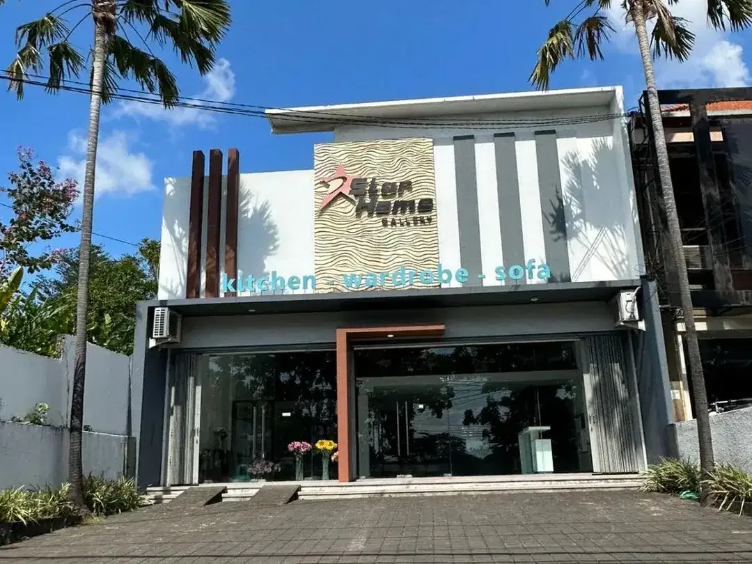 Villa + Showroom 2 Lantai Disewakan di Teuku Umar Barat, Denpasar - Image 2 of 5