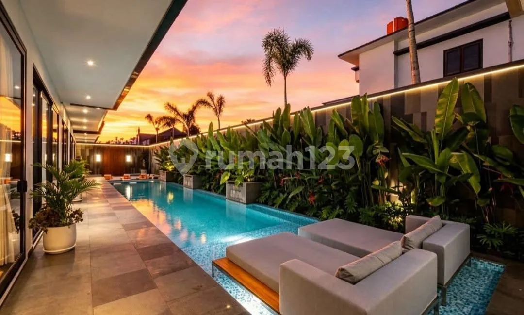 Villa Dijual Lokasi Kerobokan - Image 2 of 4