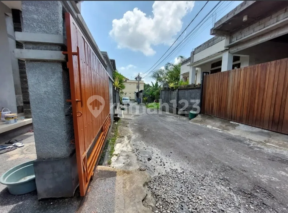 Rumah Minimalis di Daerah Abianbase Dekat ke Dalung Jarak Ideal ke Canggu Lewat Munggu Pererenan dan Tumbak Bayuh - Image 4 of 4