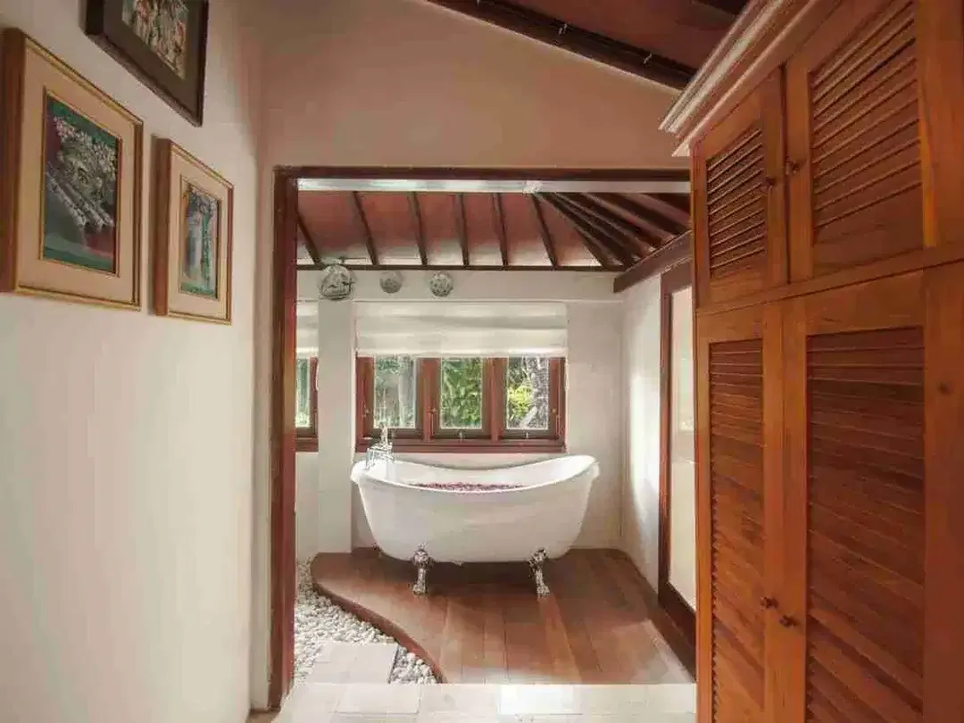 joglo villa in Kerobokan - Image 7 of 10