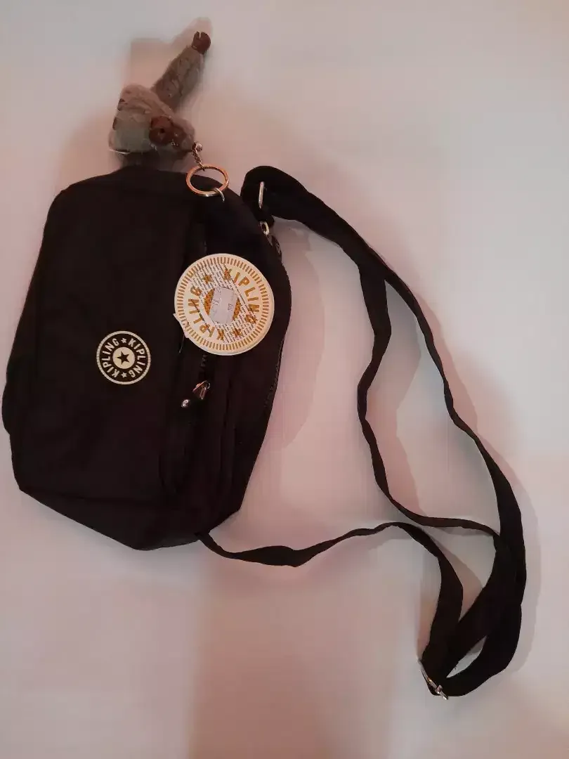 Tas selempang cute black kipling - Image 2 of 3