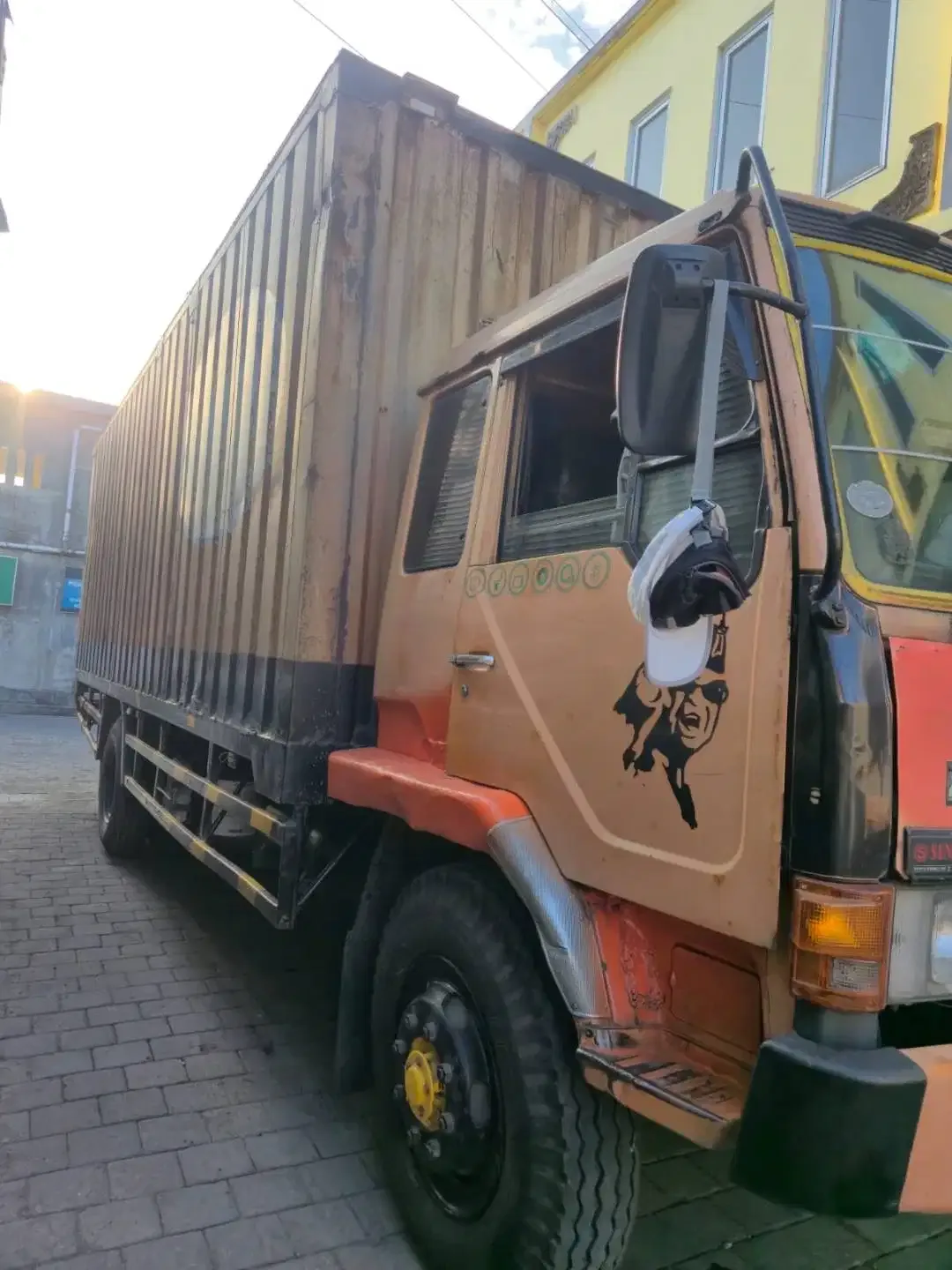 Dijual Mitsubishi Fuso FM 517 HL Tahun 2011 - Image 4 of 4