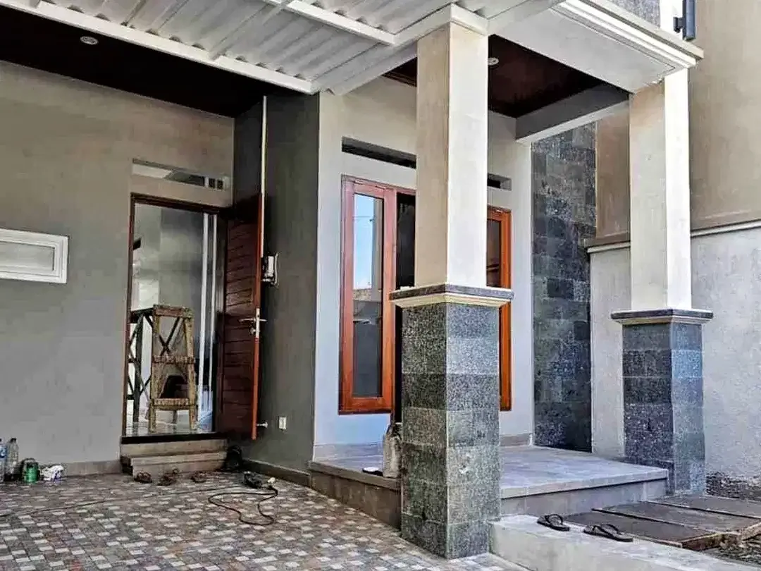 Hunian Modern Minimalis untuk Keluarga di Pusat Kota - Image 2 of 10