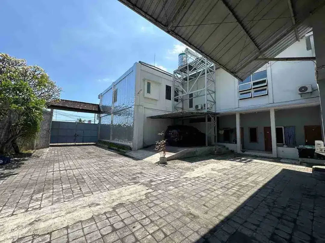 Gudang akses tronton Raya A Yani Singaraja Bali - Image 8 of 10