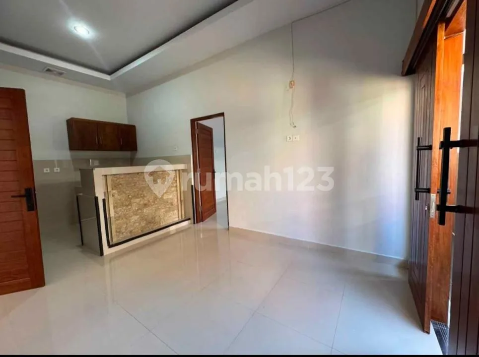 Disewakan Rumah Kosongan di Area Renon 2 Br - Image 2 of 4