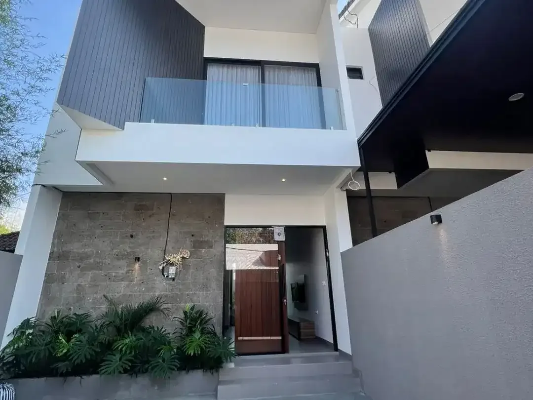Disewakan Segera Rumah Baru di Jalan Tukad Balian, Renon - Sanur Dekat Moral School - Image 1 of 10