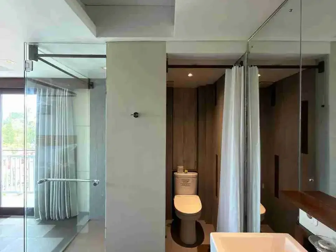 Hot Deal Investment Opportunity Hotel Seminyak Bali - Image 6 of 10