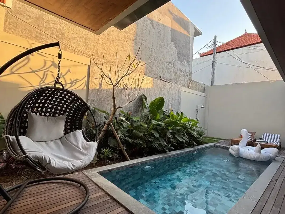 BRAND NEW VILLA WALKING DISTANCE TO SEMINYAK BEACH - Image 1 of 10
