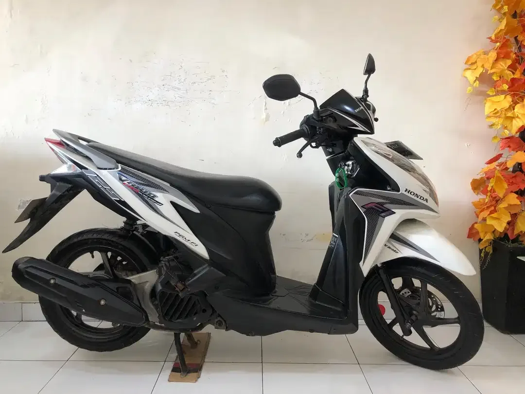 Honda Vario Techno Th.2013 hitam putih - Image 8 of 9