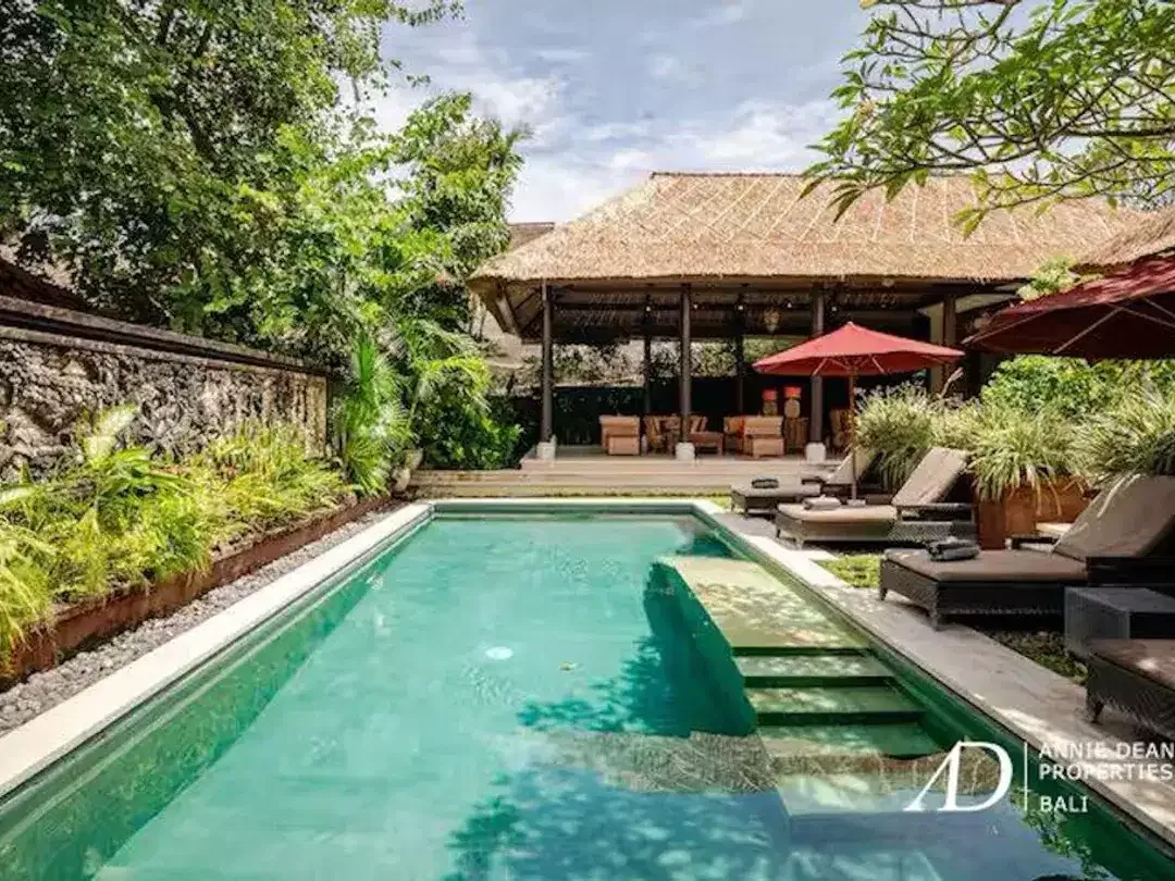 FREEHOLD | 3-BEDROOM TROPICAL VILLA IN PERERENAN CANGGU - Image 2 of 10