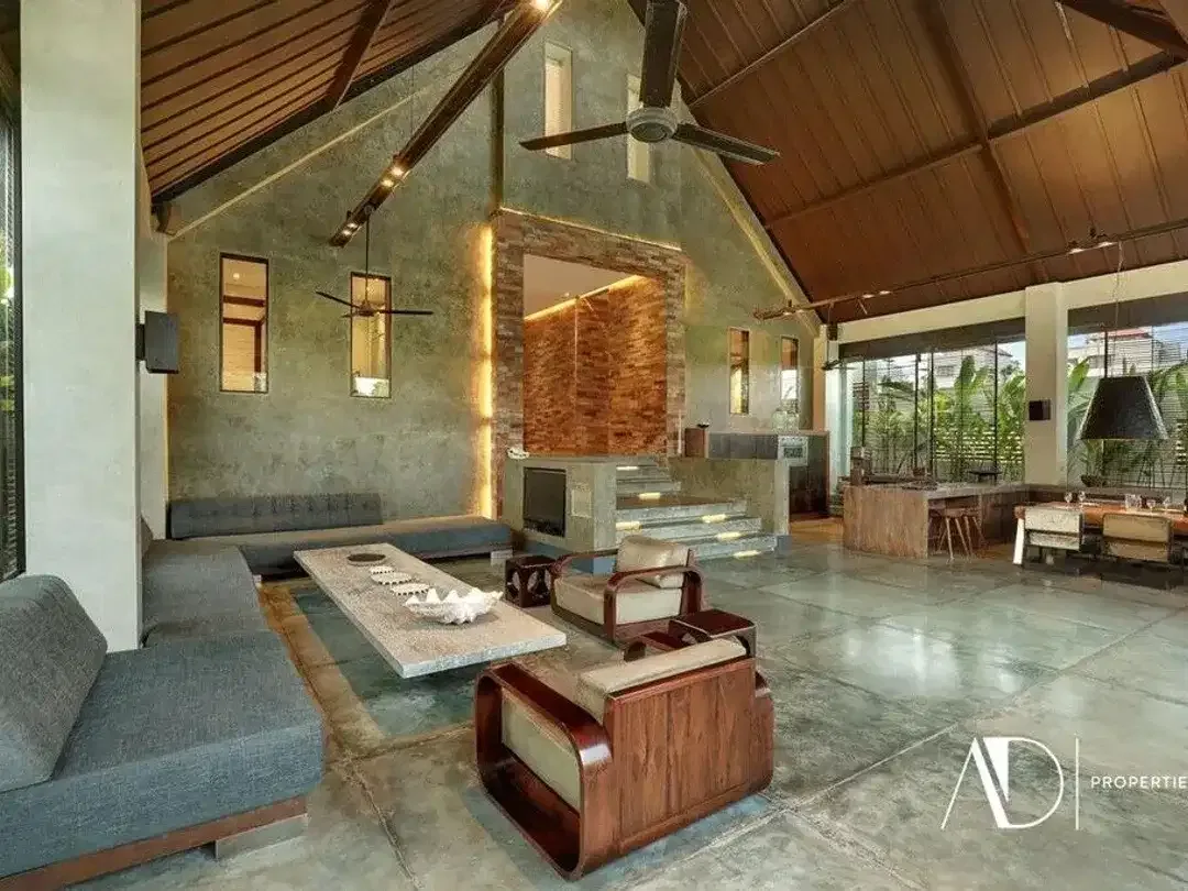 FREEHOLD | 4-BEDROOM VILLA IN PRIVATE COMPLEX - UMALAS, BALI - Image 6 of 10