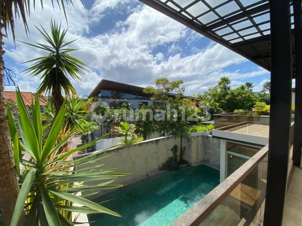 Luxury Villa In Prime Location Only 10 Mins To Sanur Beach - Image 2 of 4