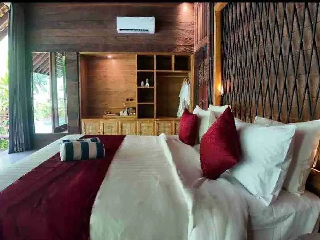 1BR Pool Villa Jungle & River View di Ubud – Rp3,25 Miliar - Image 3 of 10