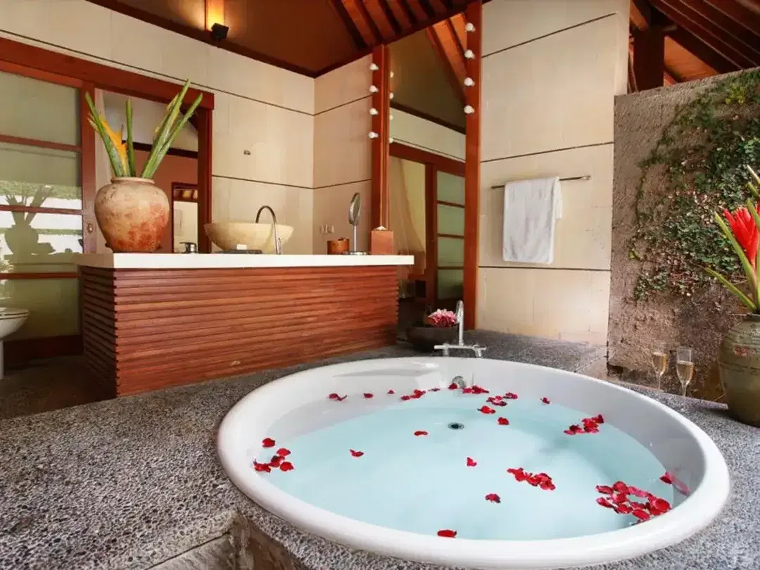 Private Freehold Villa Complex For Sale in a Peaceful Area of Umalas - Image 4 of 10