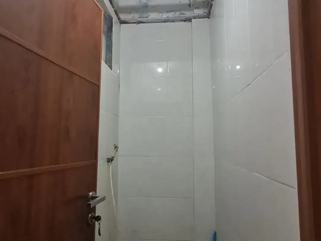 Ruko Strategis 3 Lantai SHM Dijual di Raya Hayam Wuruk, Denpasar - Image 7 of 7