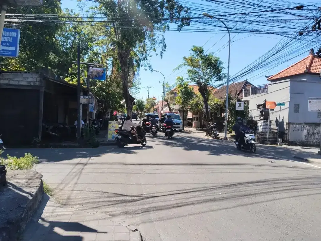 TANAH KOSONG DI JL RAYA ULUWATU KEDONGANAN BADUNG DEKAT MALL - Image 2 of 10