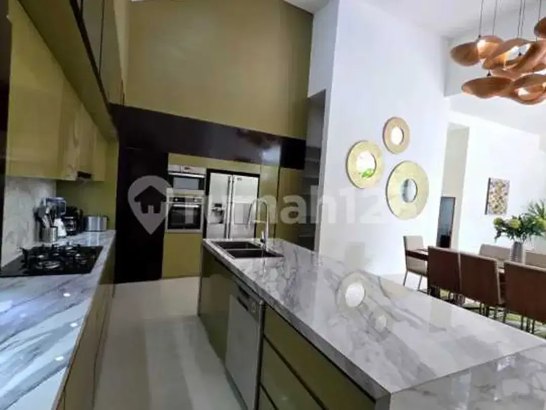 Multi-Level 4Bedroom Modern Tropical Luxury Villa For Sale - Image 4 of 10