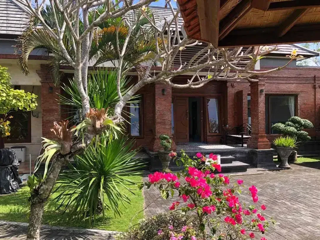 Dijual Rumah semi Villa di area pantai nyanyi dengan pemandangan sawah - Image 6 of 6