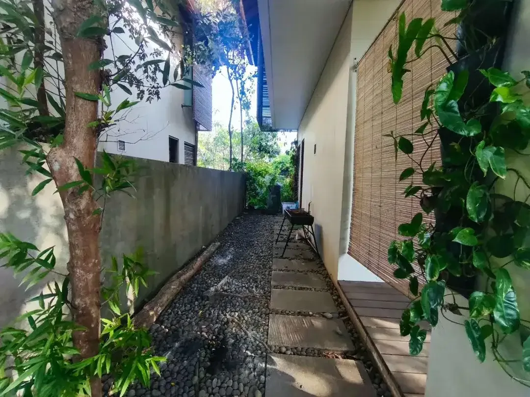 Disewakan Villa Besar Lokasi Tenang di Taman Giri, Nusa Dua. - Image 8 of 10