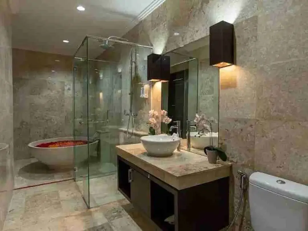 Villa Premium 5 Bedroom Jimbaran View Laut dan Bandara - Image 9 of 10