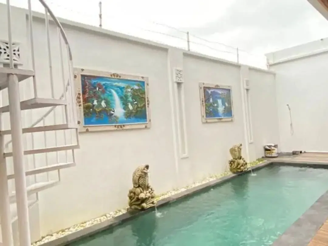VILLA POSISI HOOK SIAP HUNI DI KAYU TULANG CANGGU - Image 2 of 10