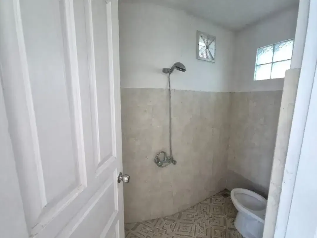 JUAL RUMAH SEMI VILLA PURI GADING - Image 5 of 10