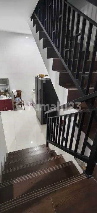 Rumah Siap Huni Dijual di Taman Griya Jimbaran - Image 2 of 4
