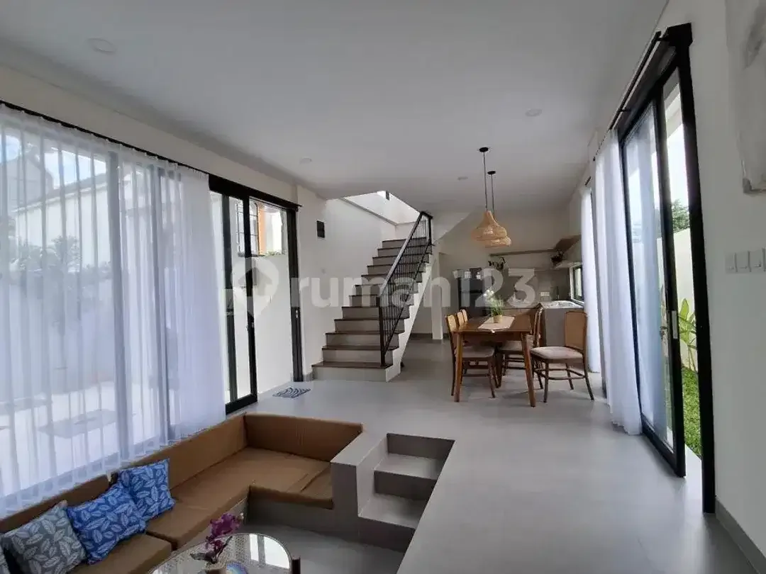 Villa Brand New Modern Tropical Minimalis Dekat Pantai Melasti - Image 8 of 10