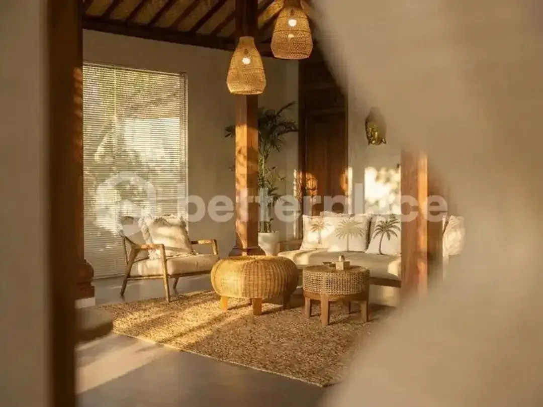 Grand Joglo Villa in Central Ubud – 3 Bedrooms with Spacious Land & Classic Balinese Elegance - Image 7 of 10