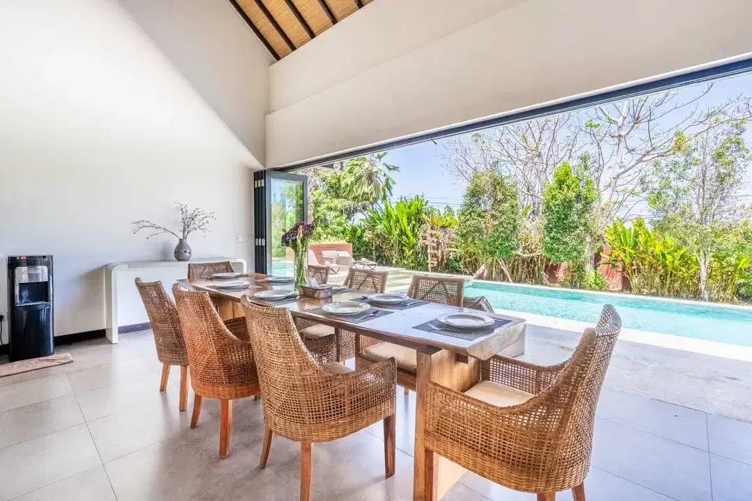 Luxury 4-Bedroom Leasehold Villa in Ungasan - Image 3 of 10