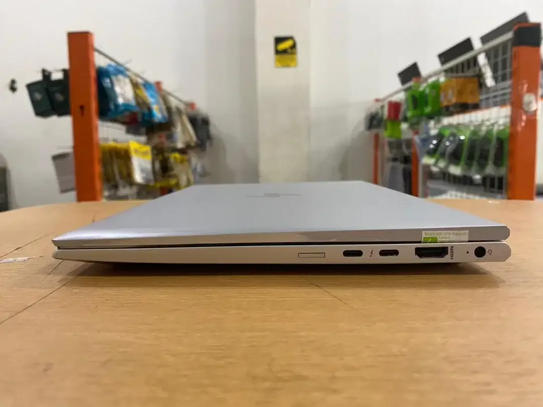HP Elitebook 830 G7 Core i5Gen10 Ram 16GB SSD 256GB Slim Mulus - Image 5 of 10