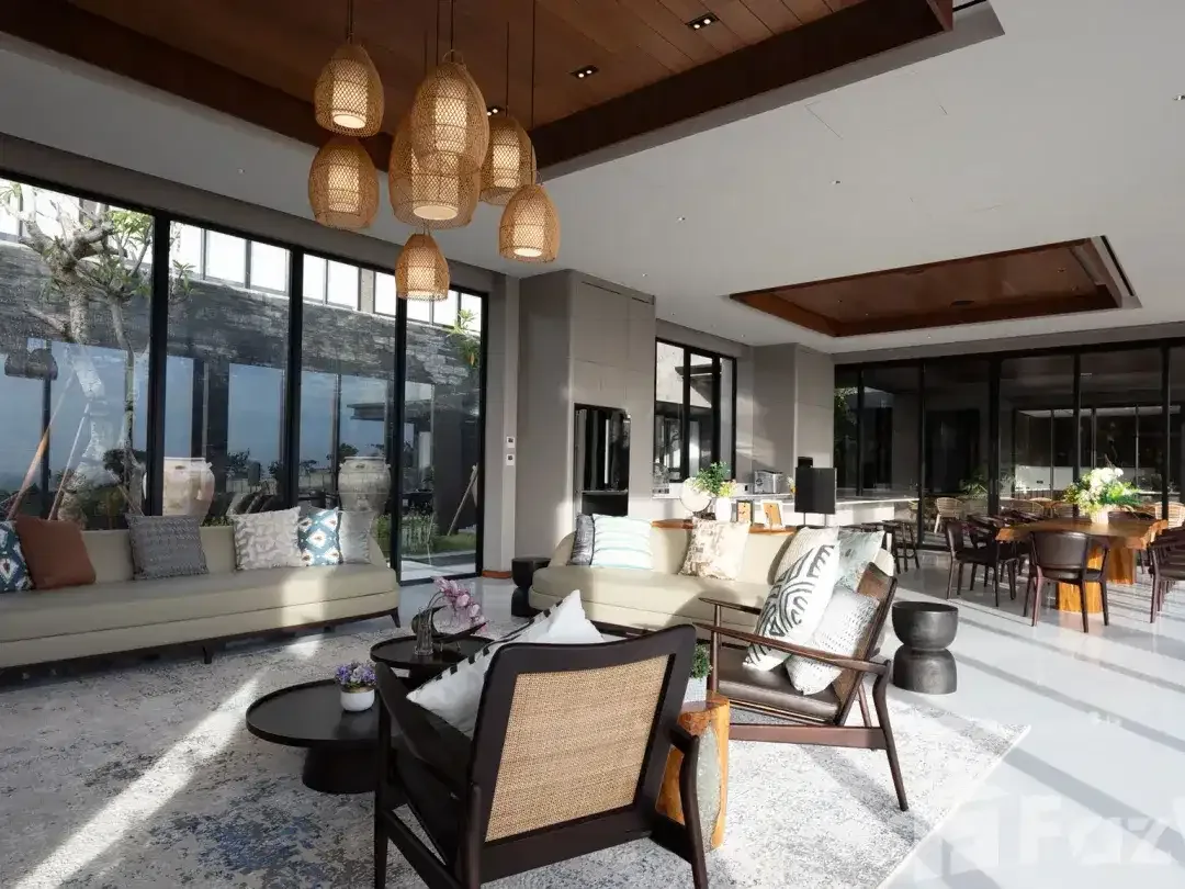 9 Bedroom Villa for sale in Uluwatu, Bali - Image 4 of 10
