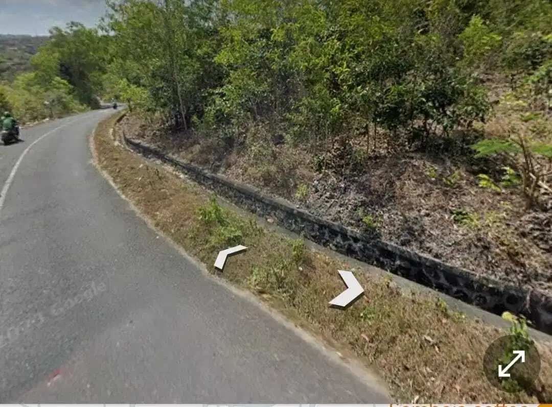 Dijual tanah komersil di Unggasan Bali - Image 1 of 2