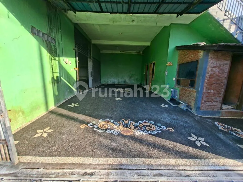 Rumah 2 Lantai 4 Kamar Dalung Kuta Utara untuk Kantor Gudang - Image 1 of 4