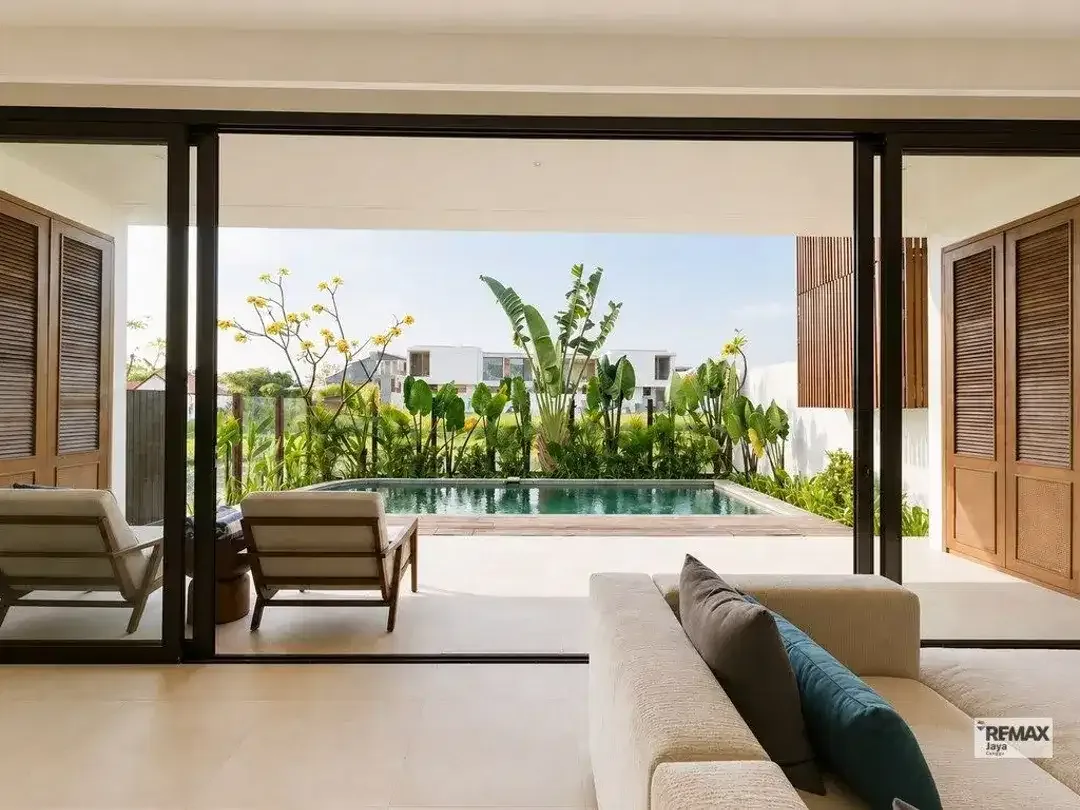 Luxury 3-Bedroom Villa For Sale With 27-Year Leasehold - Seseh, Bali - Image 2 of 10