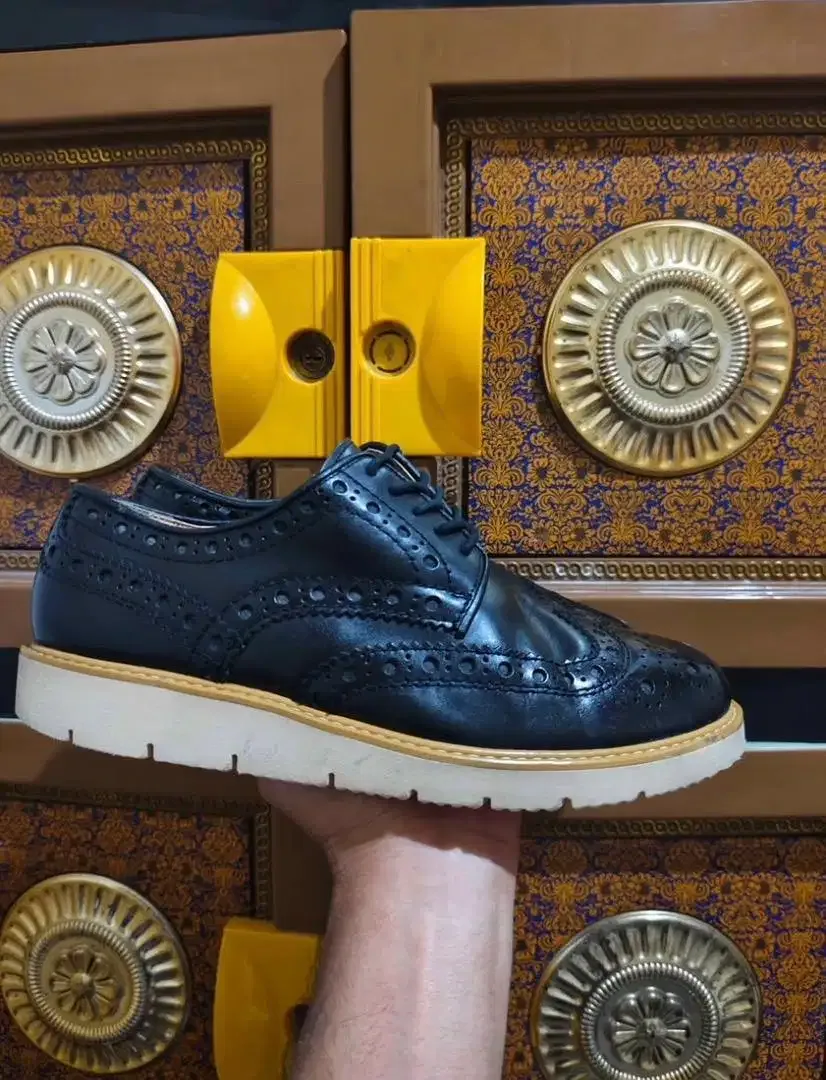 Sepatu Kulit Renoma Paris size 39 Original - Image 2 of 8