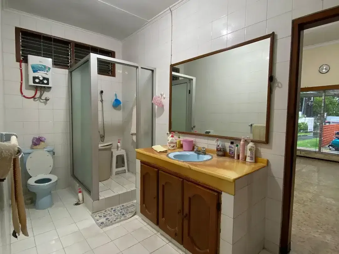 ID:H-16 Dijual Rumah Mewah Renon Denpasar Selatan Bali Dekat Panjer - Image 4 of 10