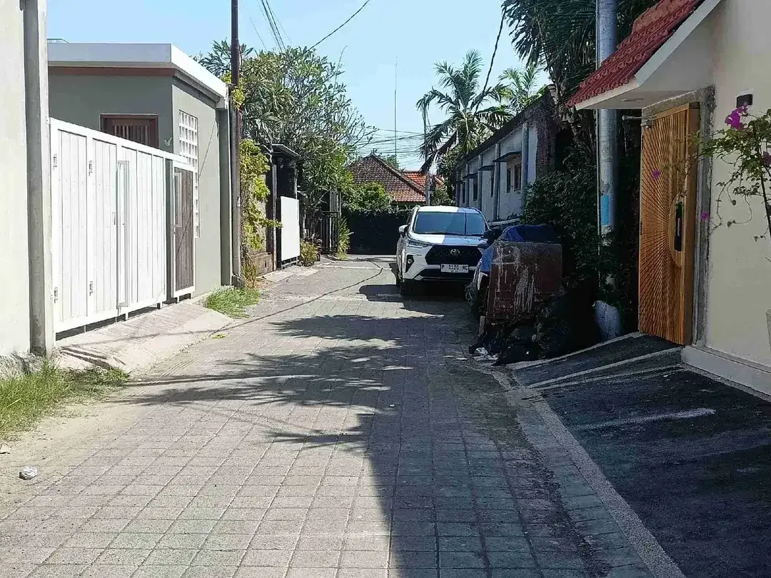 Di sewakan tanah dengan luas 2,2are di danau Tondano sanur - Image 1 of 4