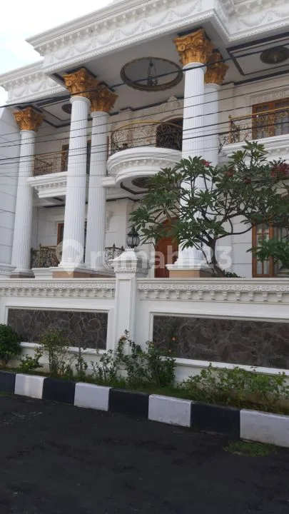 Rumah Sultan Shm Eropa Style Dekat Transmall Denpasar Barat - Image 2 of 3