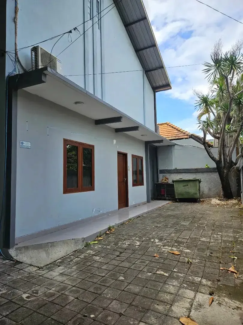Disewakan gudang di jl.Bidadari, Seminyak - Image 2 of 10