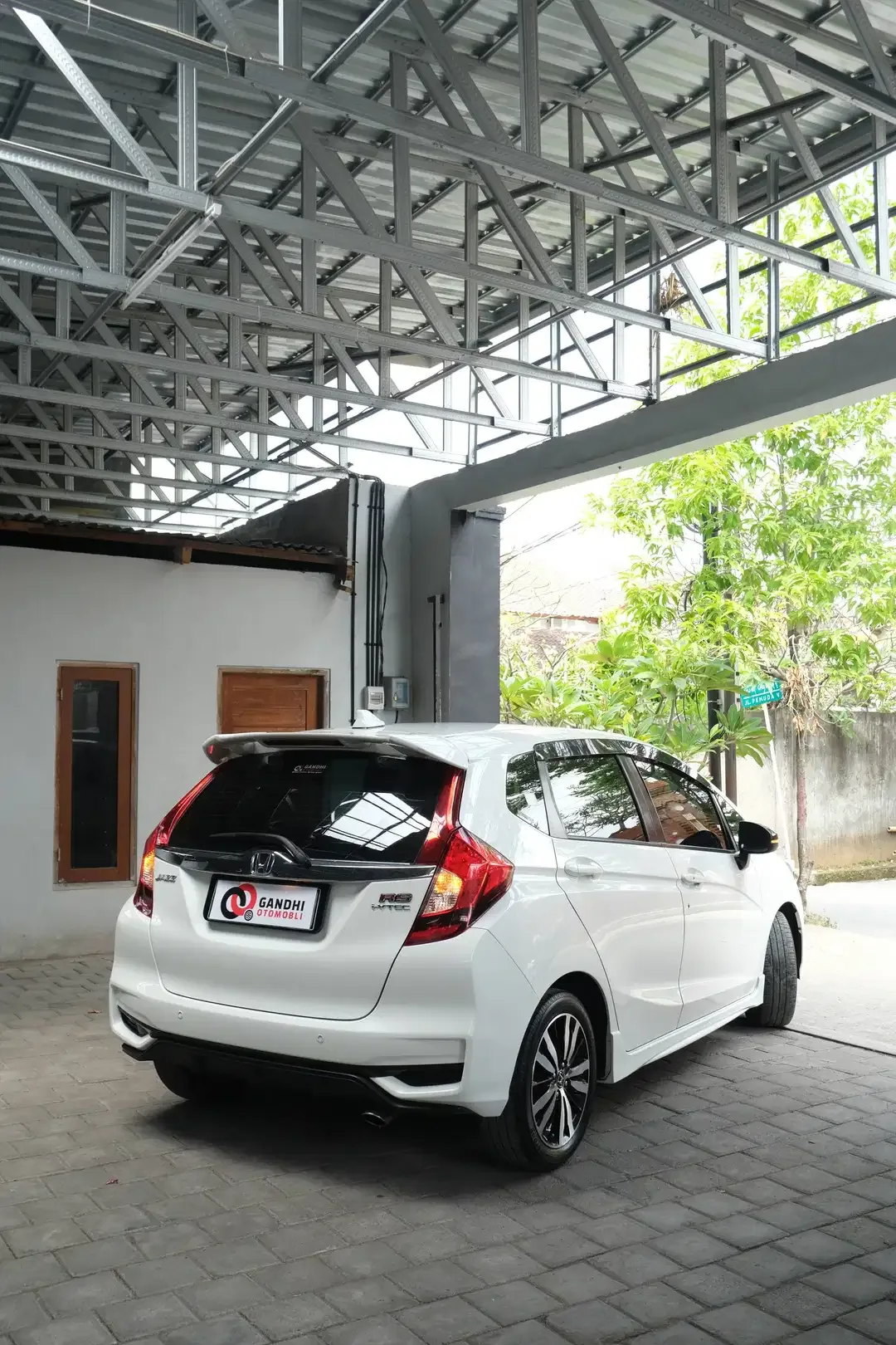 HONDA JAZZ RS GK5 1.5 AT Matic 2019 - Image 9 of 10