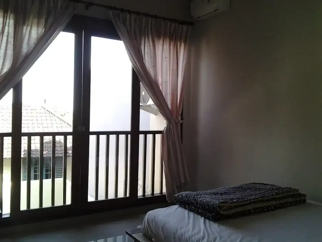 Villa Cantik 3 Bedroom Kerobokan Badung Bali - Image 7 of 10