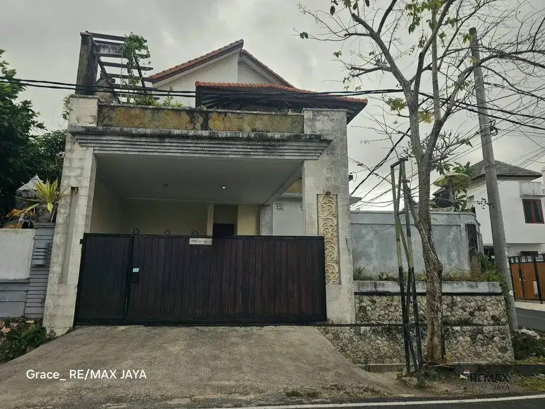 Rumah 4 Kamar Siap Huni Disewakan di Area Ungasan Jimbaran - Image 3 of 6