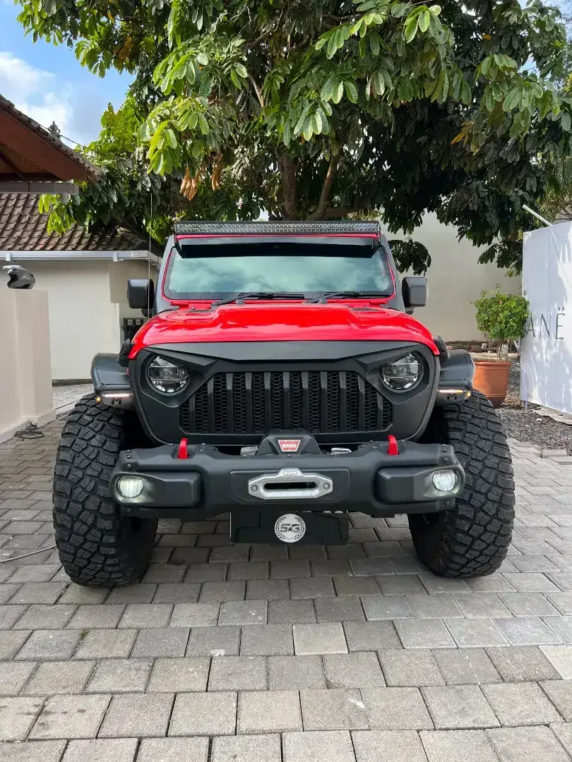 JEEP RUBICON GLADIATOR 4X4 2020 AT RED FIRECRACKER DOUBLE CABIN - Image 2 of 10
