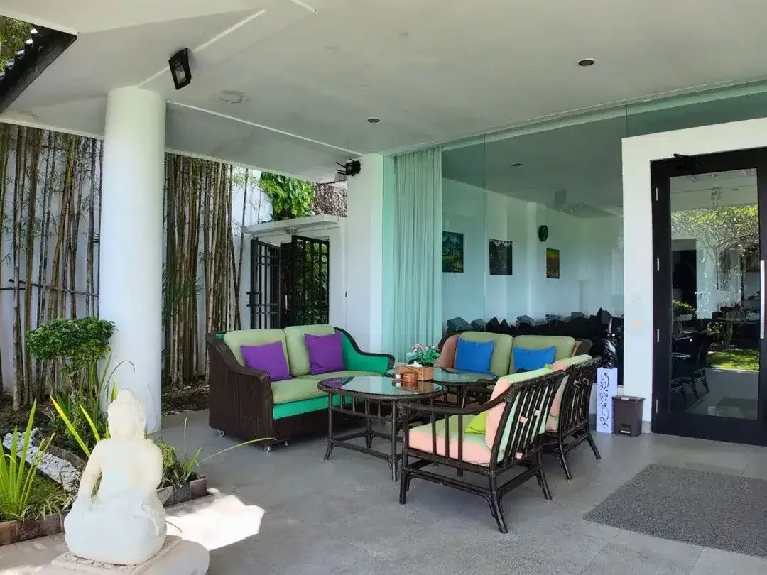 Rare Cliffside Villa in Jimbaran with Panoramic Ocean Views - Image 4 of 10