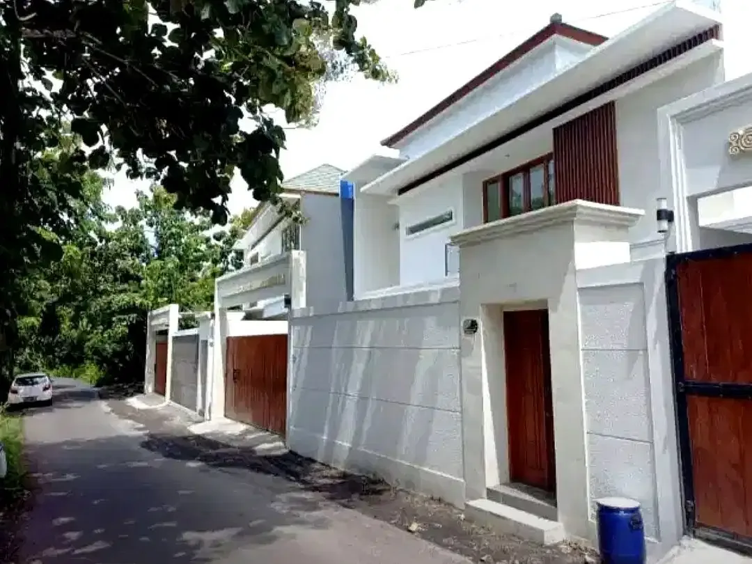 Villa Strategis Dekat Tol dan Pantai Nusa dua - Image 1 of 10
