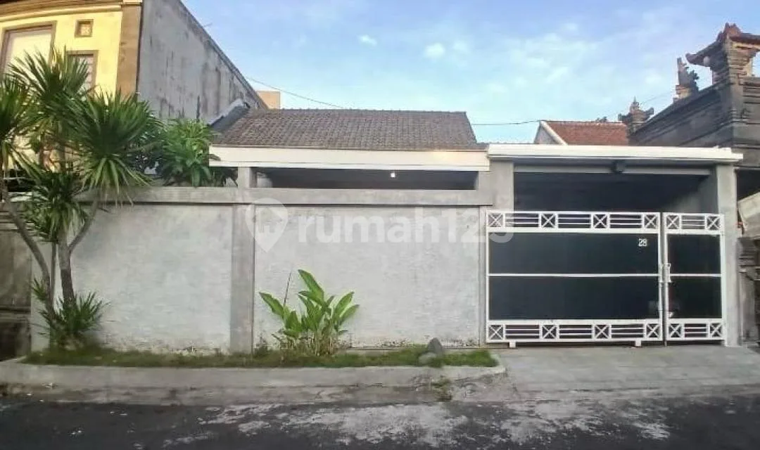 Dijual Rumah Full Furnish Taman Mulia, Jimbaran, Bali - Image 1 of 4